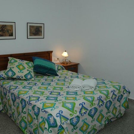Accommodation Beach Apartments Валенсия Экстерьер фото